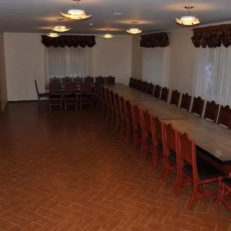 Surauciu Sveciu Namai Hotel Aukstadvaris ภายนอก รูปภาพ