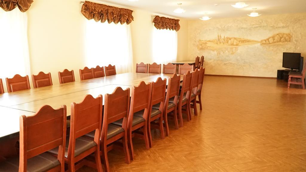 Surauciu Sveciu Namai Hotel Aukstadvaris ภายนอก รูปภาพ